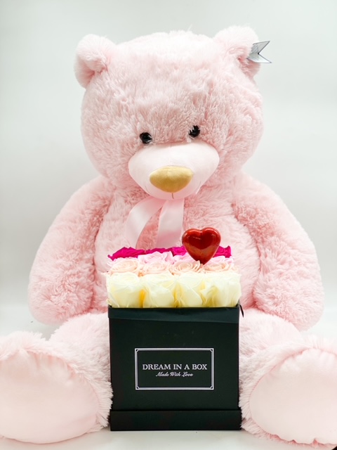 Square Dream Special Package San Valentino con Orso Ted e Pin a forma di  cuore (rose stabilizzate)